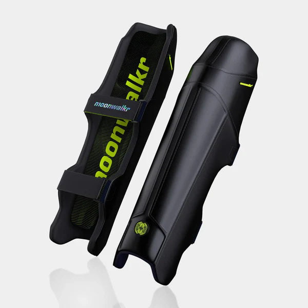 MOONWALKR WICKET KEEPING LEG GUARDS 2.0 BLACK (Keeping Pad)